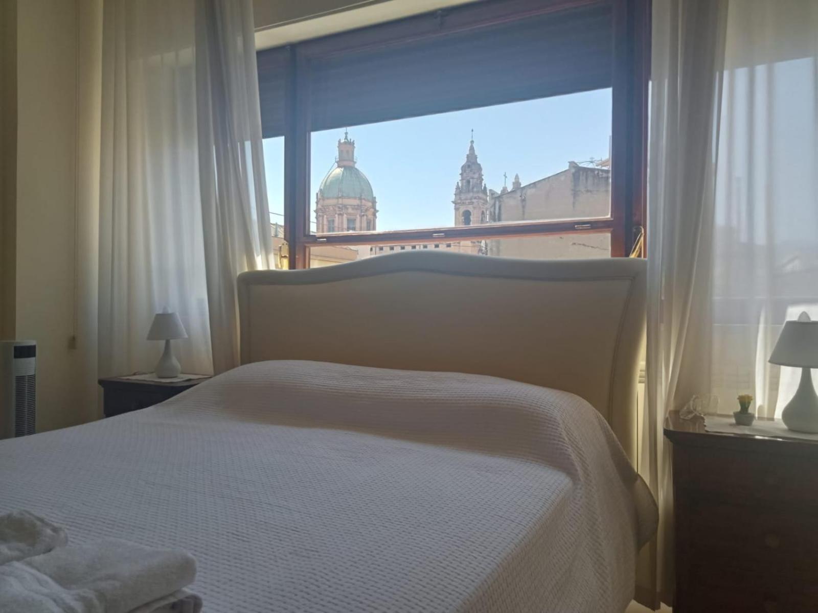 Cavoursuite Palermo Luaran gambar
